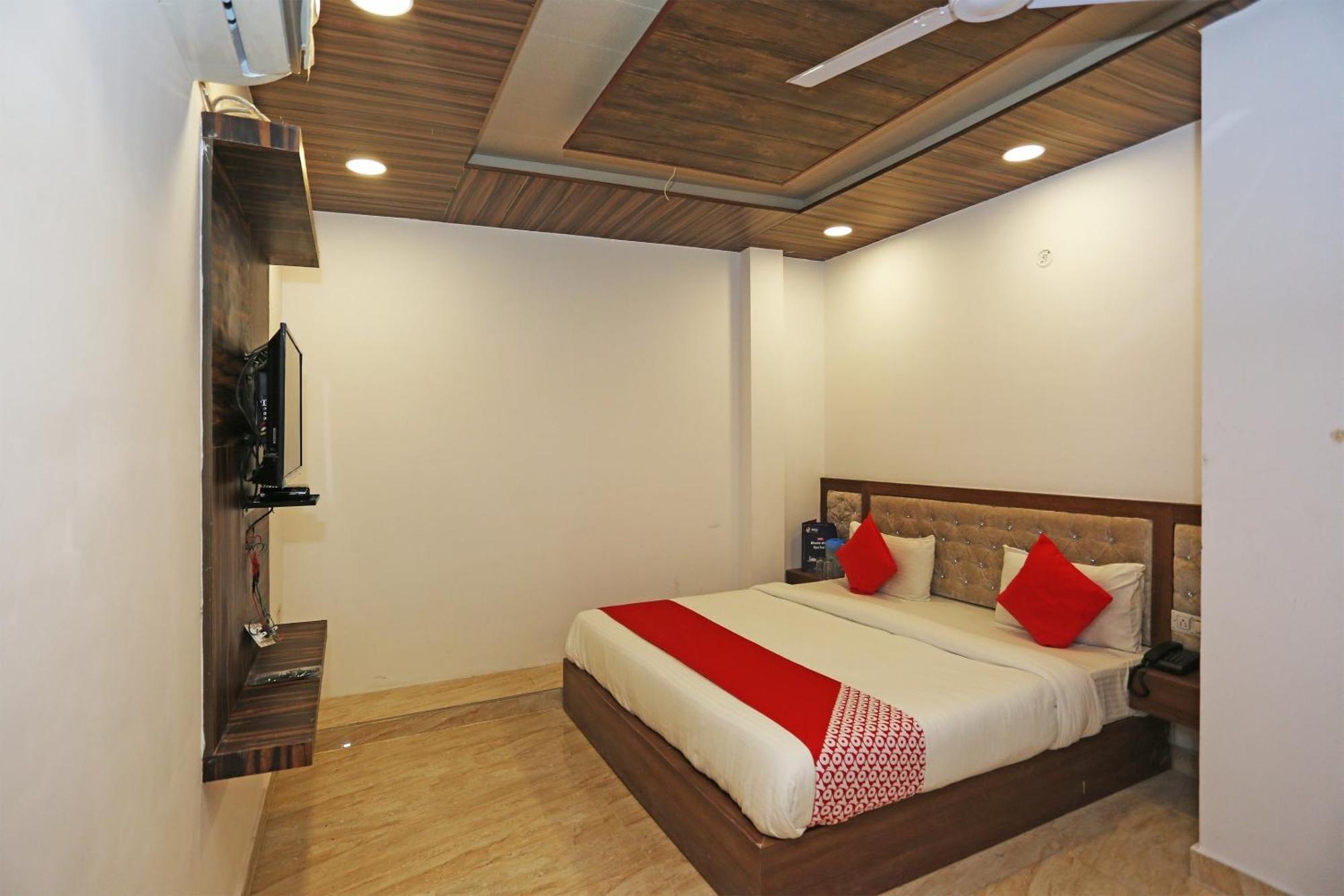 Hotel Rosewood Inn Rājpur Exterior foto